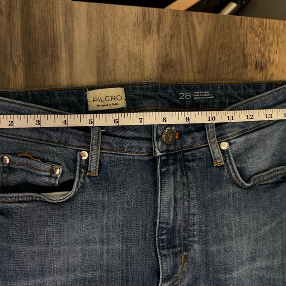 Pilcro Scotty Cuffed Blue Cropped Jeans - Picture 4 of 9